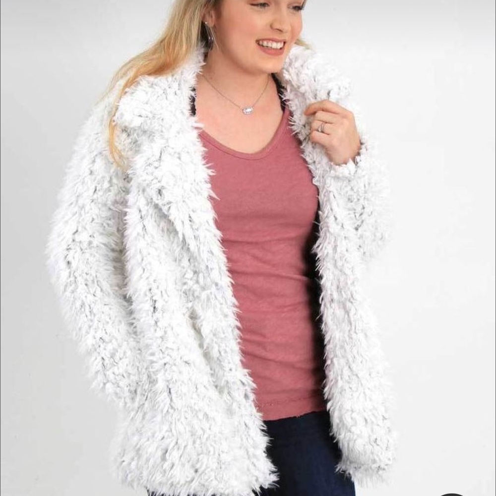 Thread & supply sully teddy jacket size Small